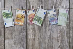 Jak wybrać konto walutowe?